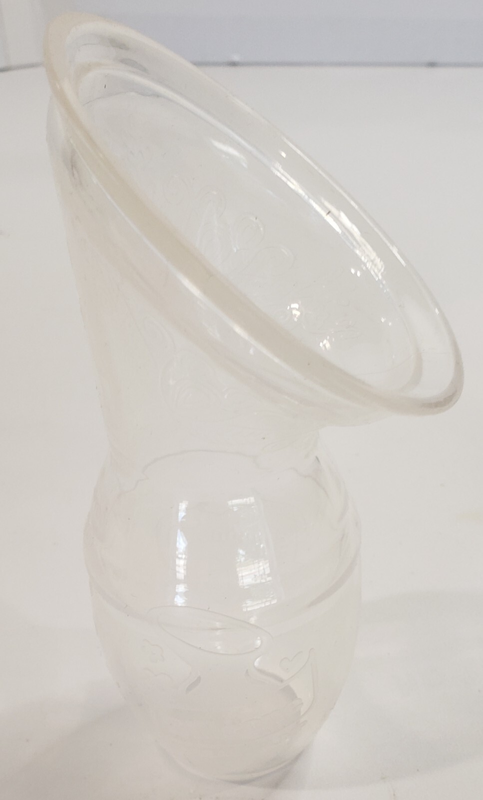 PORTABLE BREAST PUMP