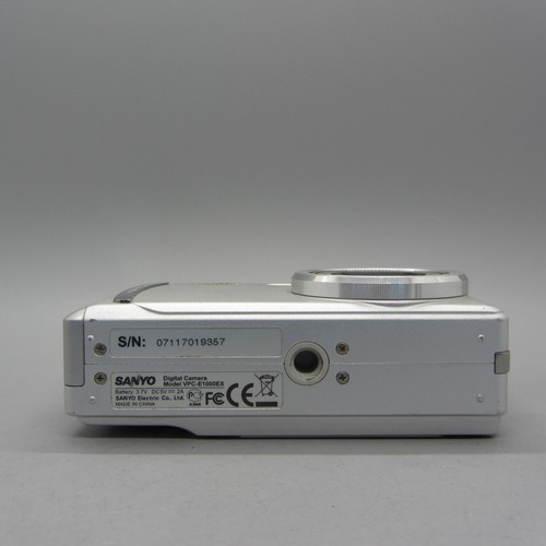 Sanyo VPC-E1000 10.0MP Compact Digital Camera Silver Tested - Picture 7 of 9