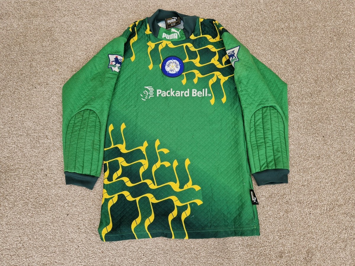 RARE VINTAGE LEEDS UNITED 1996-1998 MENS XS GK GOALKEEPER FOOTBALL