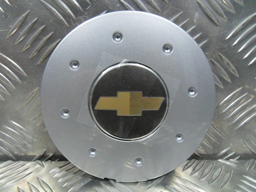 Genuine GM Chevrolet Aveo 1 x Wheel hub center cap 2004 to 2006 NOS - Picture 2 of 11