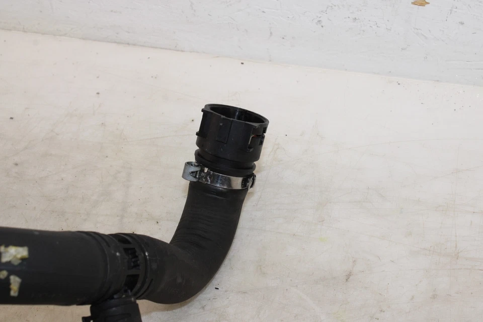 Tubo bomba de agua Fiat 500 2014-2016 04893721AB OEM JJ79 Foto 4 de 4