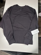 Athleta Women's Crewneck Pullover Sweatshirt Gray Solid Knit Long Sleeve M
