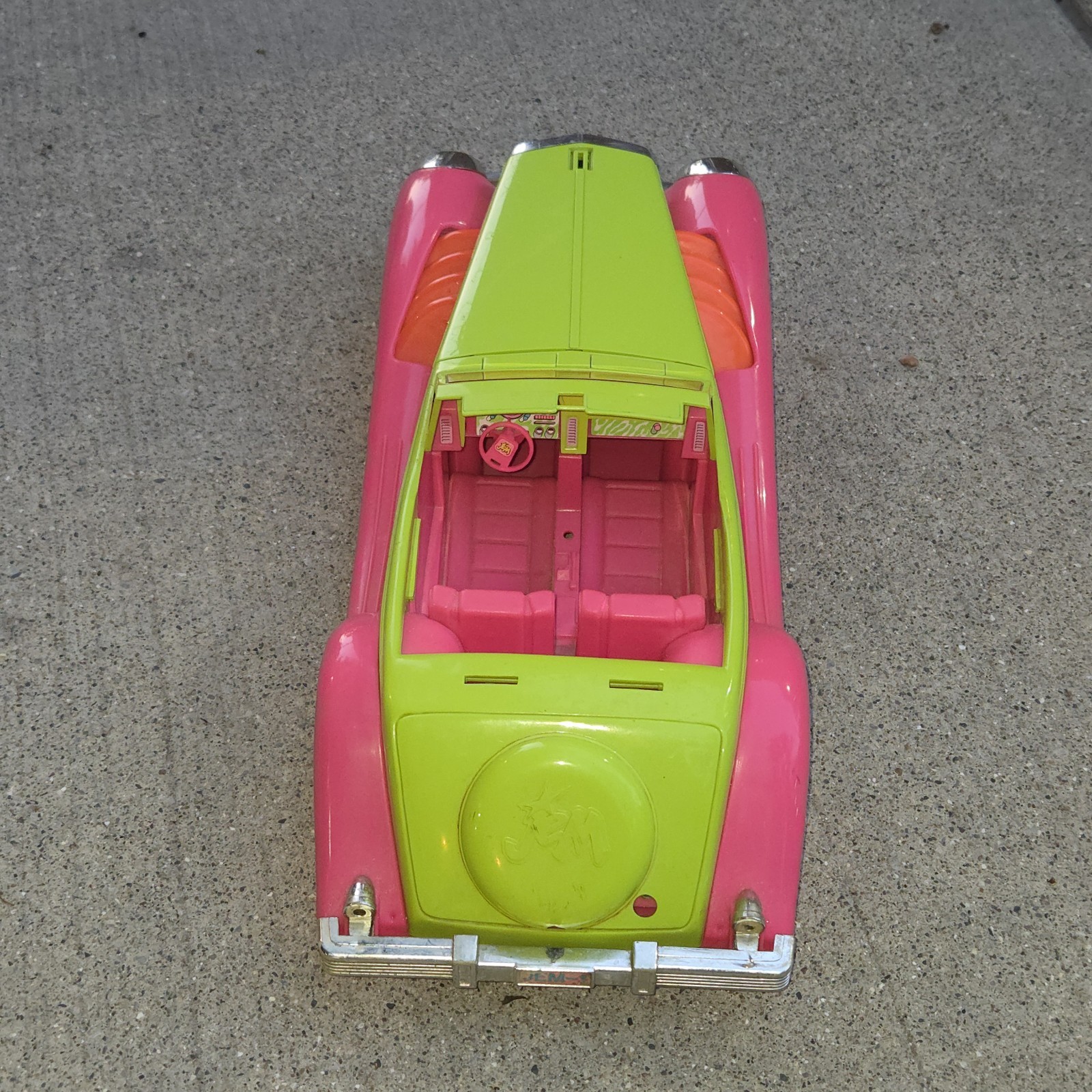 Picture 4 of 15