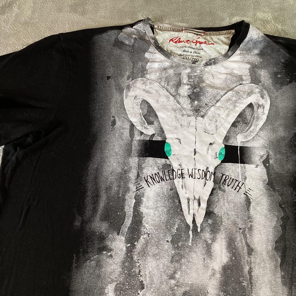 Camisa Robert Graham Para Hombres 2XL Negra Ram Calavera Gráfico Conocimiento Sabiduría Verdad Camiseta Foto 3 de 4