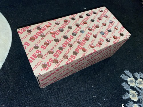 $25 FACE VALUE BOX OF CIRCULATED PENNIES, UNSEARCHED FED BOX - Picture 2 of 7
