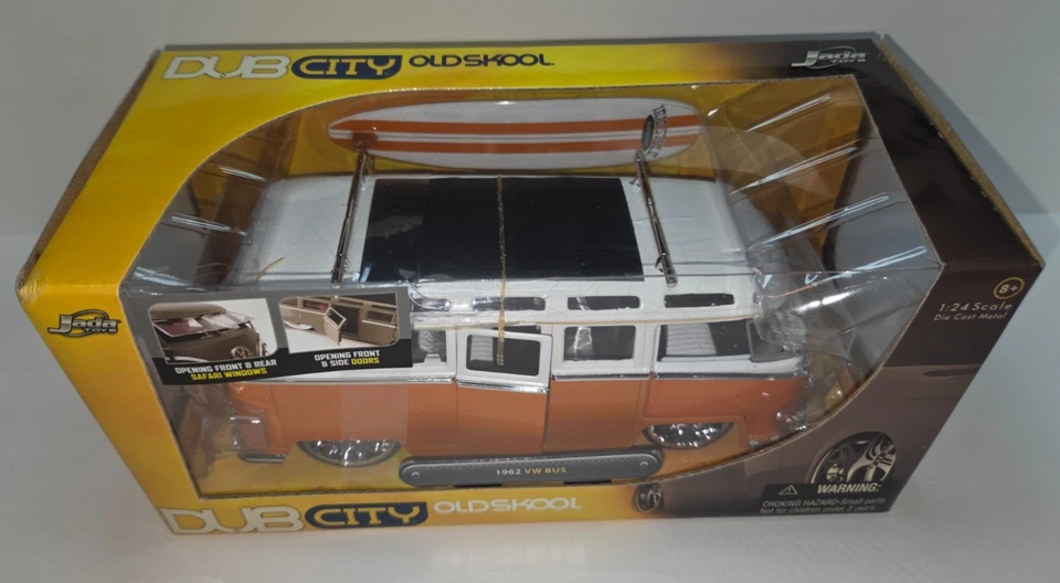 Autobús VW Dub City Old Skool 1962 2006 escala 1:24 Die Cast Jada juguetes con tabla de surf Foto 2 de 4