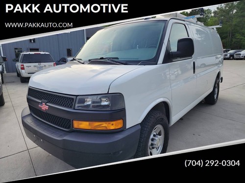 Summit White Chevrolet Express EcoTec3 4.3L V6 276hp 298ft. lbs.