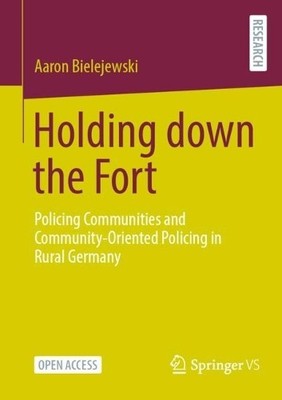 Holding down the Fort - 9783658397722
