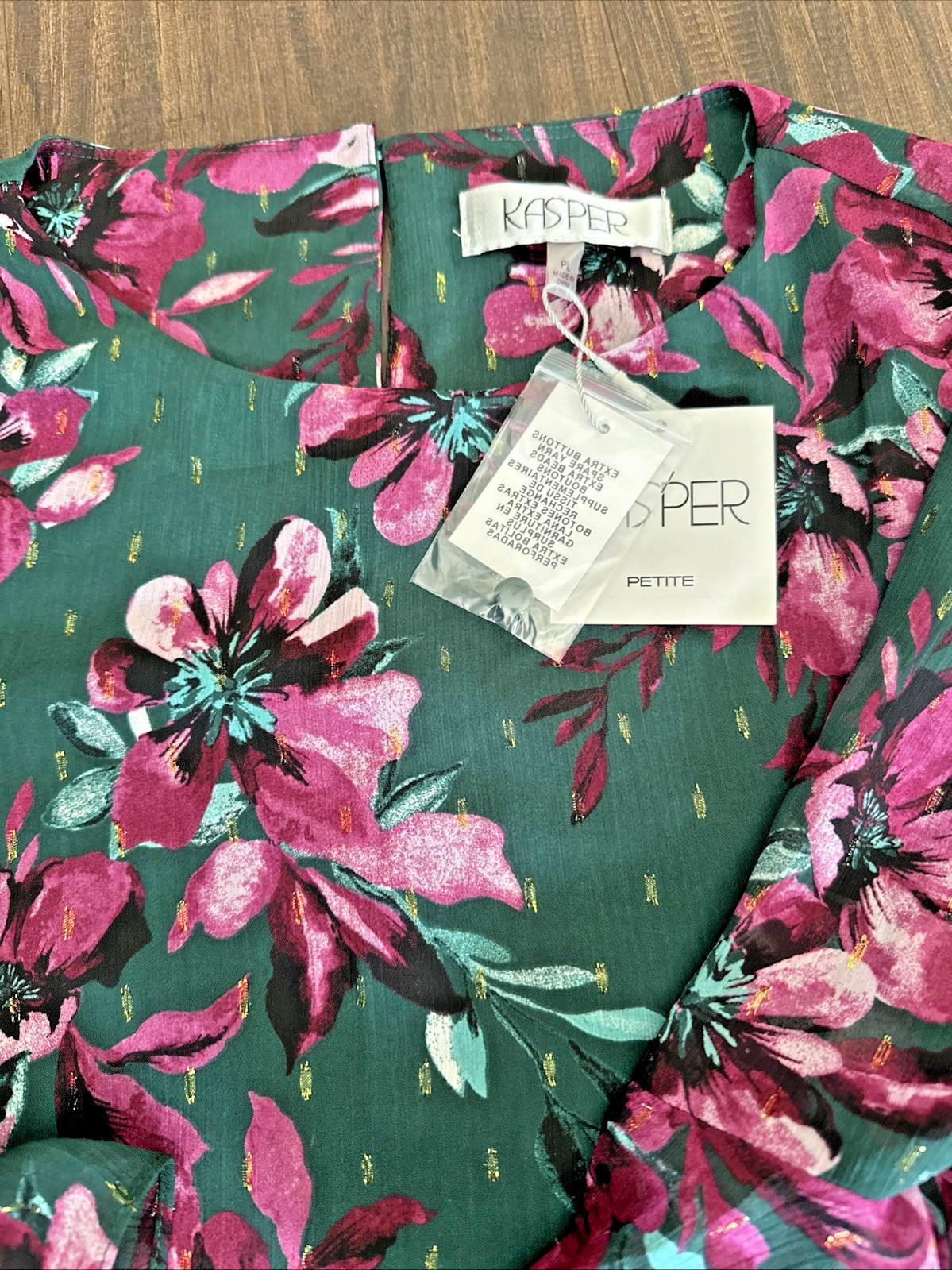 Kasper Women's Petite Ruffle Sleeve Floral Printed Blouse Top Green Plum  PL