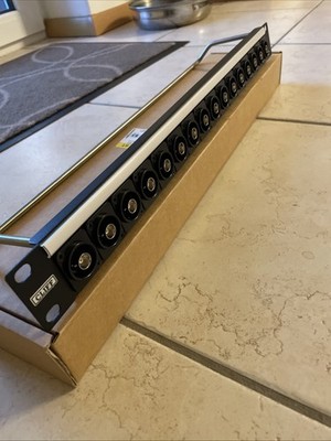 BNC  Panal 1U 1x16 BNC / Reihe 75 Ohm (Schwarz)