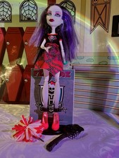 Mattel Monster High Spectra Vondergeist Fearbook Doll. Marked 2008.
