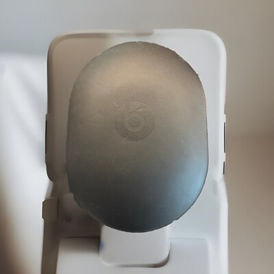 Fragment design (Hiroshi Fujiwara) x Beats by Dr. Dre Solo Fragment design (Hiroshi Fujiwara) x Beats by Dr. Dre Solo