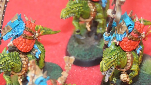 Spiele Workshop Warhammer Eidechsen Saurus Ritter Seraphon Kavallerie gut bemalt - Bild 7 von 12