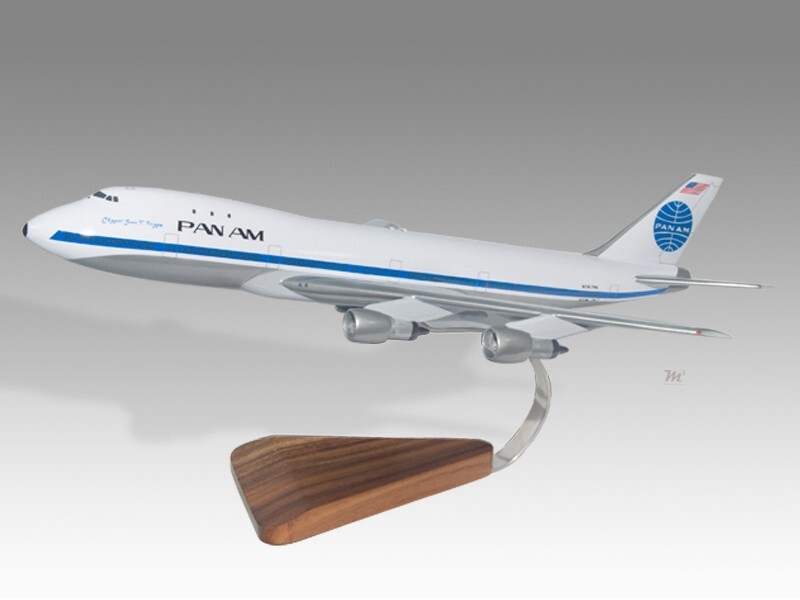 Boeing 747-200 Pan Am Desk Wood Airplane New Model Large