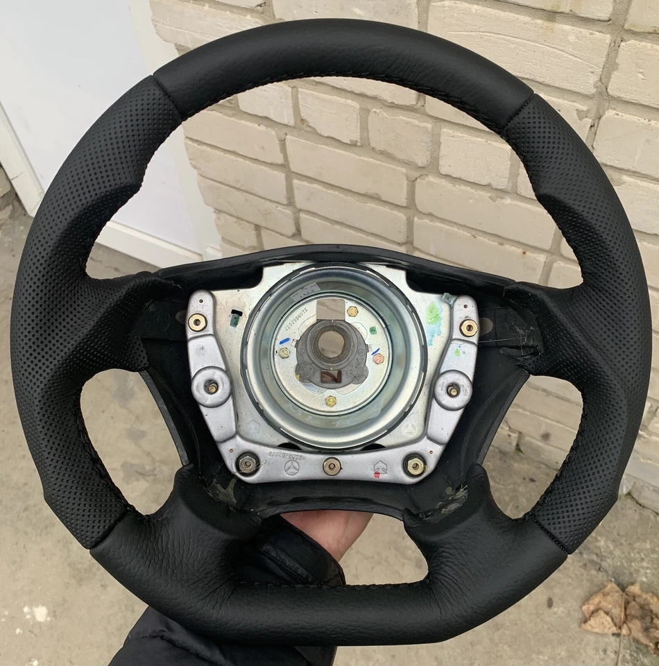 Volante fondo plano cuero mercedes-benz w163 ml430 ml320 ml350 Foto 2 de 4