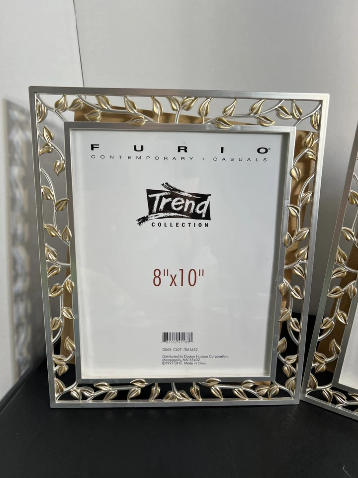 一对银色花式相框金属独立式 FURIO 家用 8 英寸 x 10 英寸 — 第 3/4 张图片