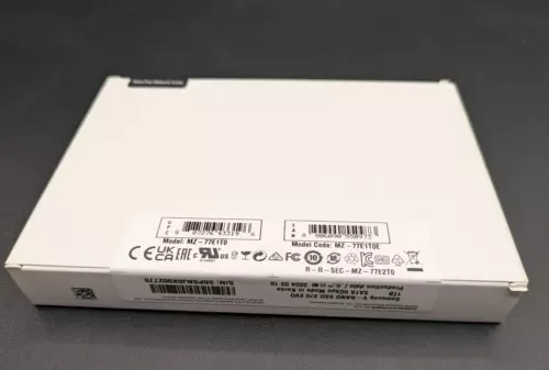 SAMSUNG V-NAND SSD 870 EVO 1TB 2.5-Inch SATA 6Gps  MZ-77E1T0E New Sealed