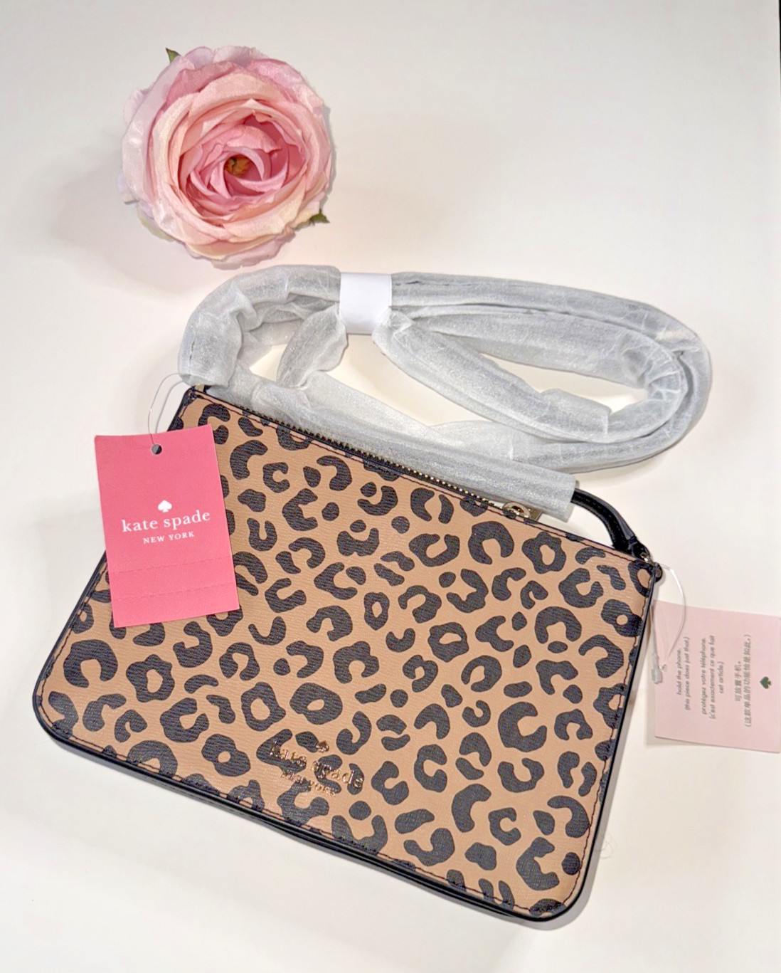 Bajada de precio Kate Spade Leopard Lthr. Bandolera - ¡Chic y Feroz! Original $249