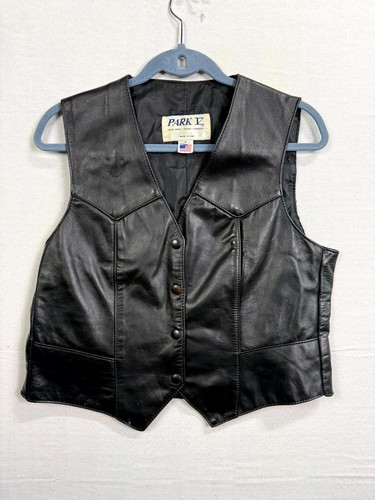 Chaleco de motociclista de cuero Park V de colección para mujer 16 negro motocicleta clásico botón delantero - Imagen 1 de 8