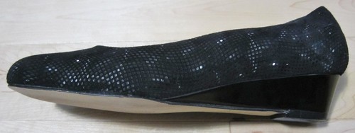Trotters Signature Lauren Black 3D Patent Suede Low Wedge Heel Women's Shoes 5 M - Picture 2 of 8