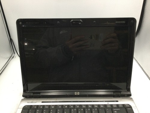 HP PAVILION DV2000 - FOR PARTS - INTEL CENTRINO - 4GB RAM - 14" -READ DESCRIP-BB - Picture 2 of 7