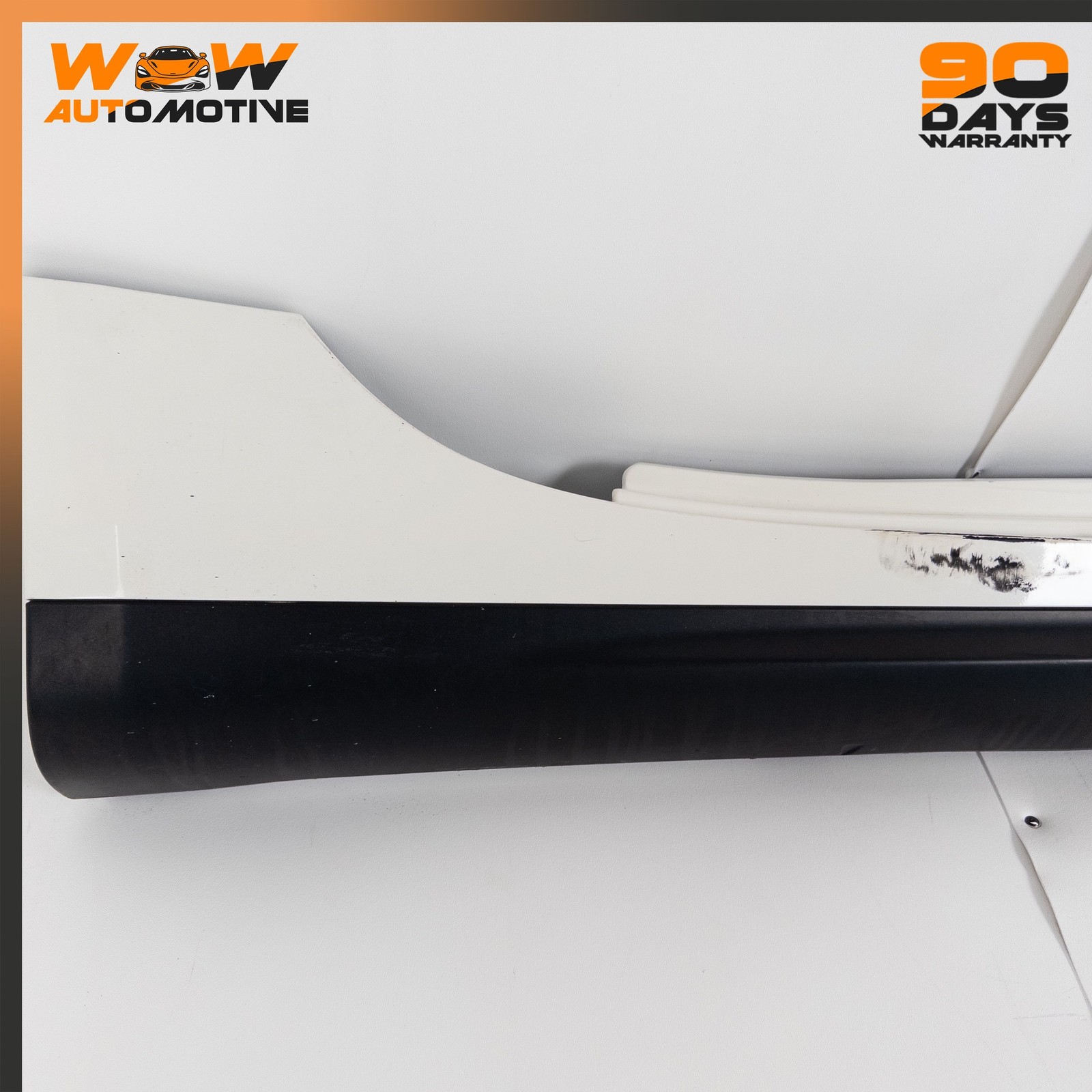 13-19 MASERATI QUATTROPORTE GTS RIGHT SKIRT ROCKER PANEL MOLDING WHITE OEM