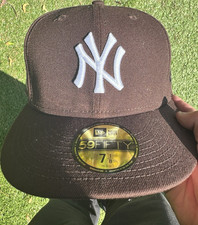 New Era New York Yankees 59FIFTY Brown/White Fitted Hat Subway WS Patch 7 1/8