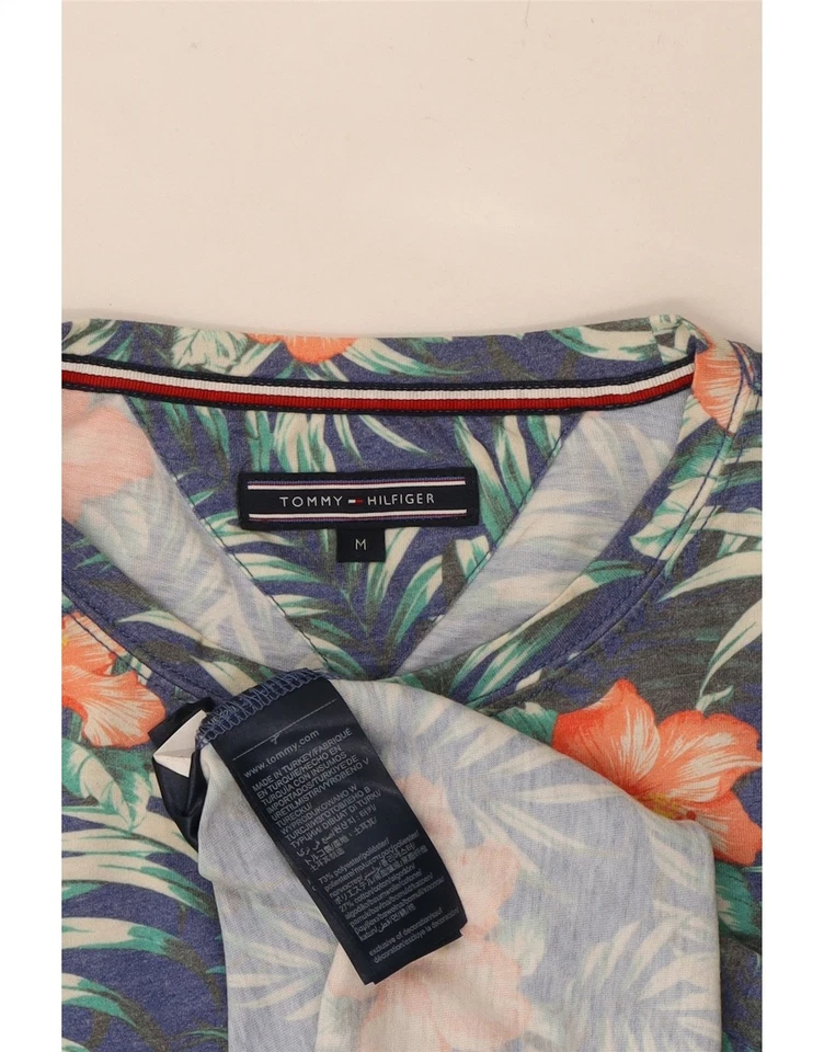 Camiseta masculina Tommy Hilfiger azul média floral poliéster DV66 - Imagem 3 de 3