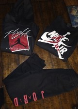 Nike Jordan Lot of 3 Youth Boys Large Hoodie Sweatshirt Joggers 12-13 Years