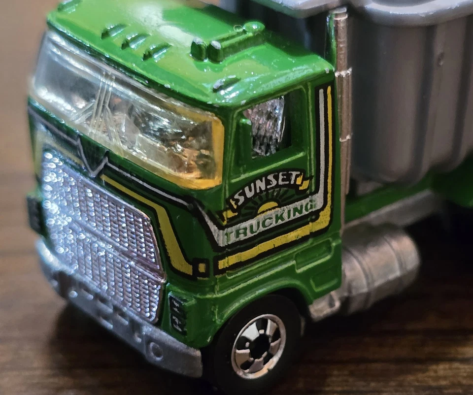 Camión volquete Ford 3" Hot Wheels 1:80 volquete 1981 atardecer camión coche suelto Foto 3 de 4