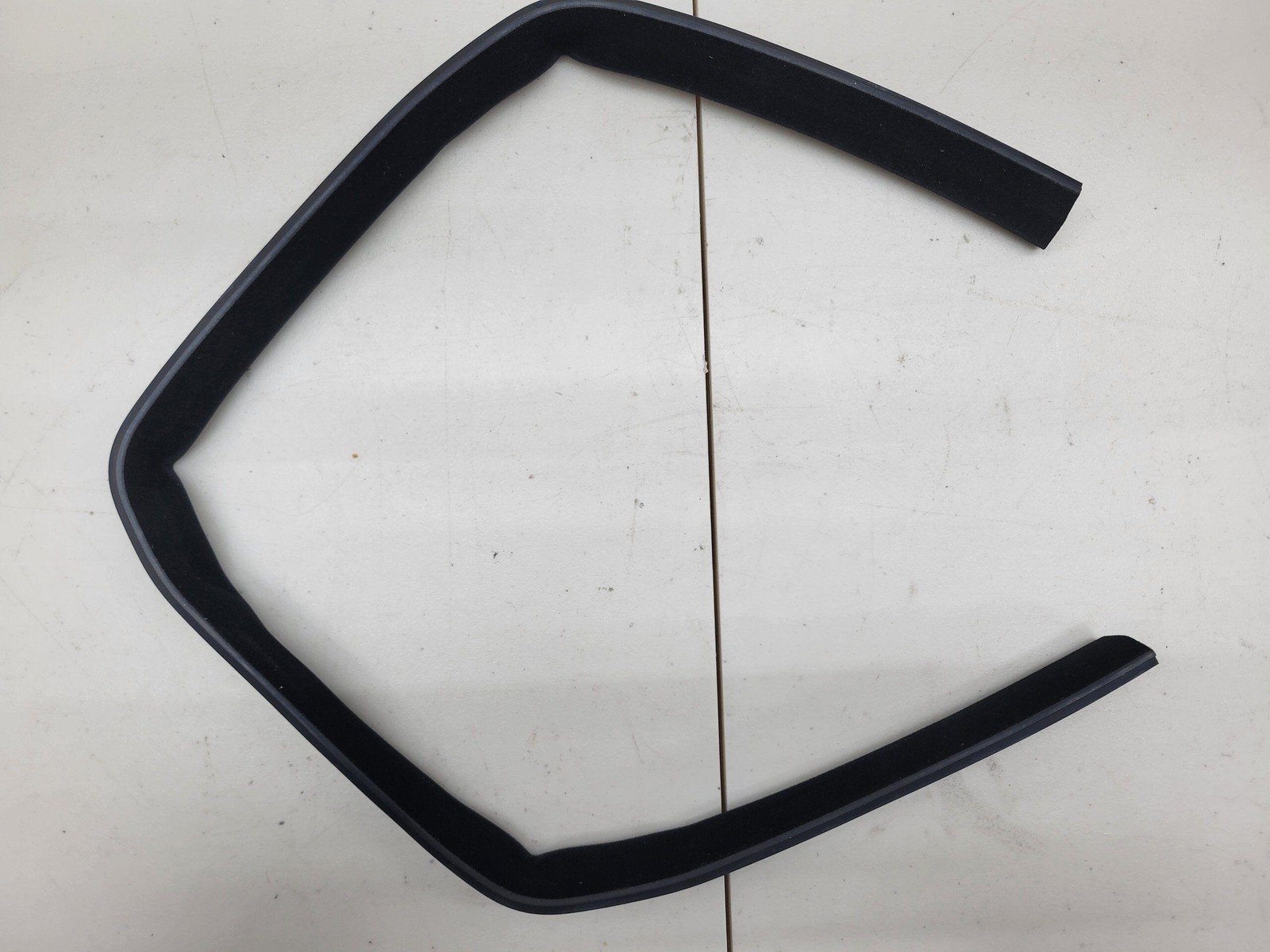 Rolls Royce / Bentley Seal Inner Waist Rear Dr LP10014PA