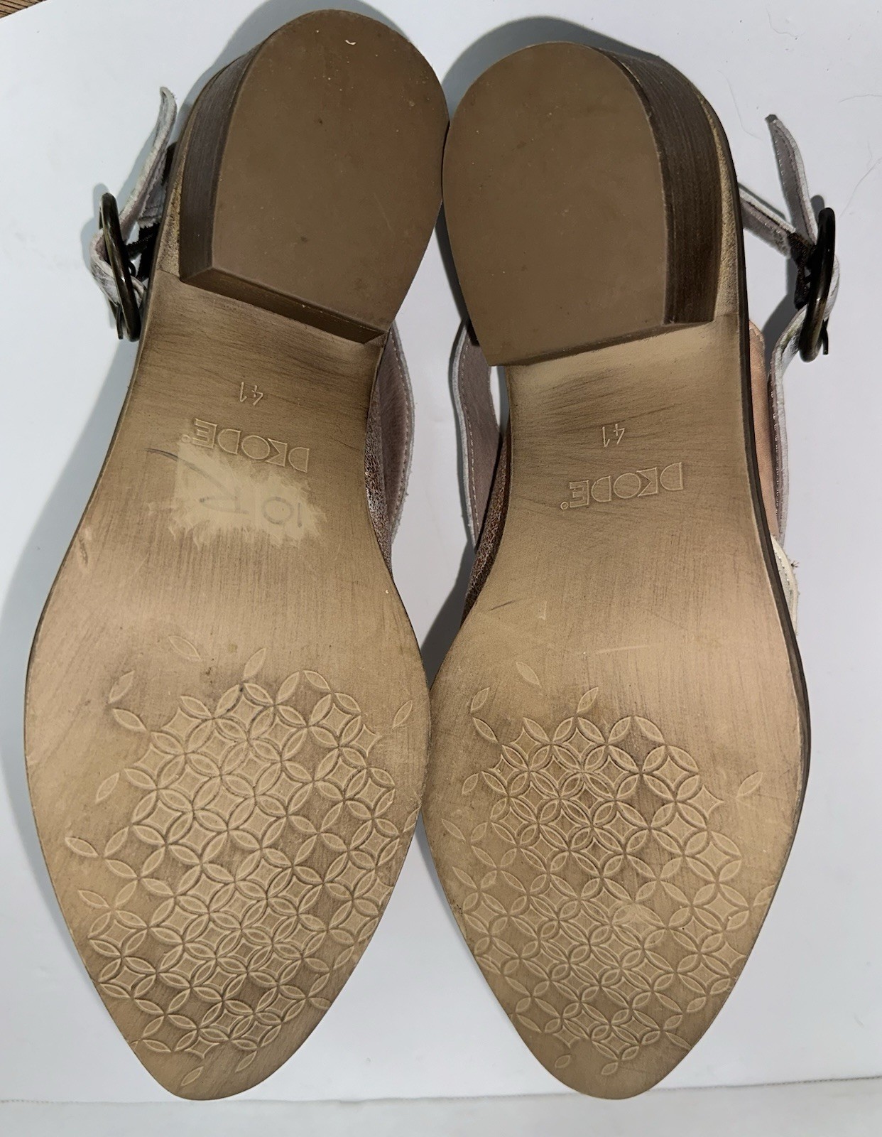 DKODE Jenelle Patchwork Multi Distressed Metallic… - image 10