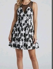 BCBG White Black Floral Illusion Cocktail Dress Size 4 NWT $148