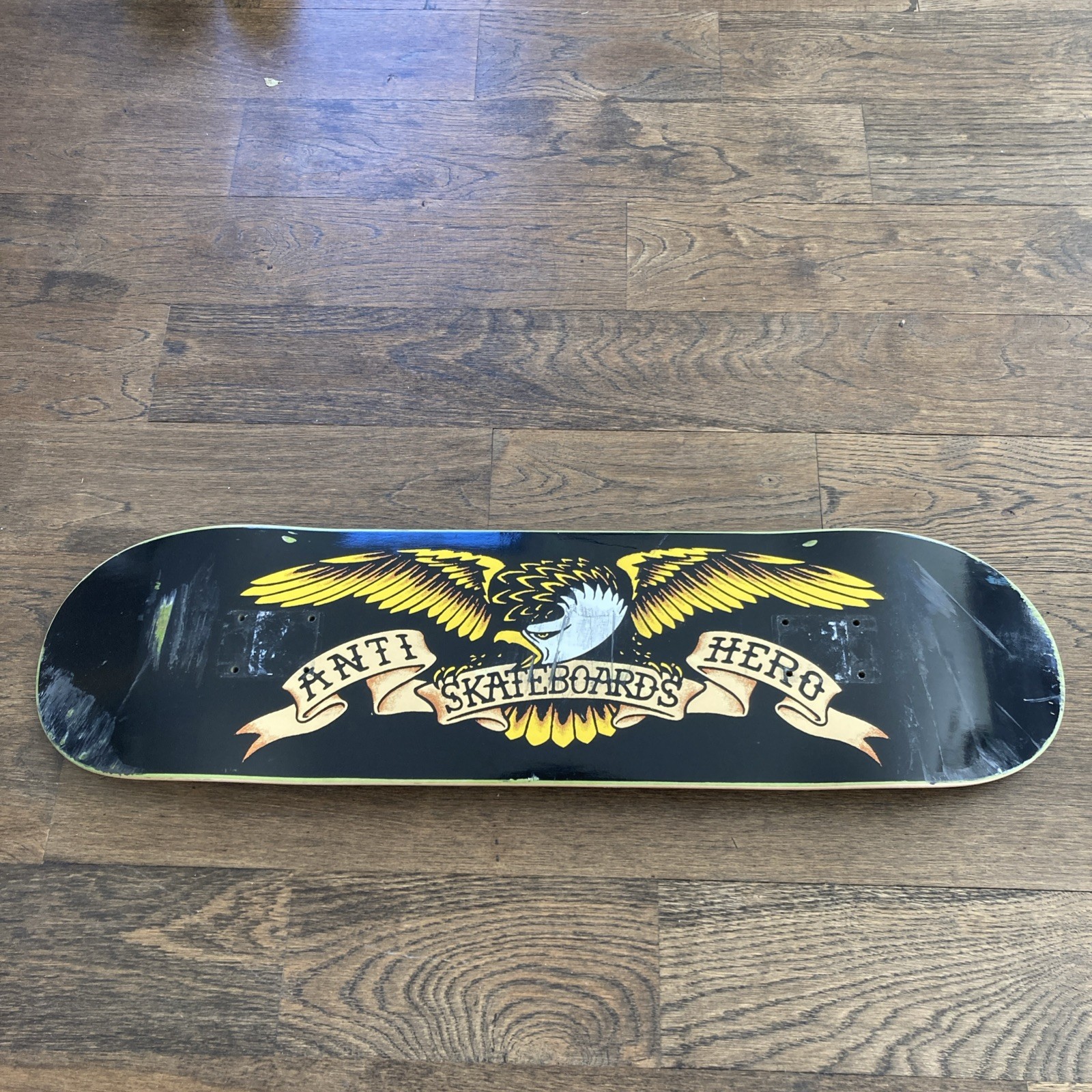 Anti-Hero Eagle Skateboard Deck 8.12&rdquo; 14.25WB 32&rdquo; Long Mob Grip