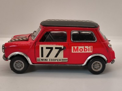 MINI COOPER RALLYE ROT 1:25 POLITOYS-M 582 MADE IN ITALY 70erJAHRE 