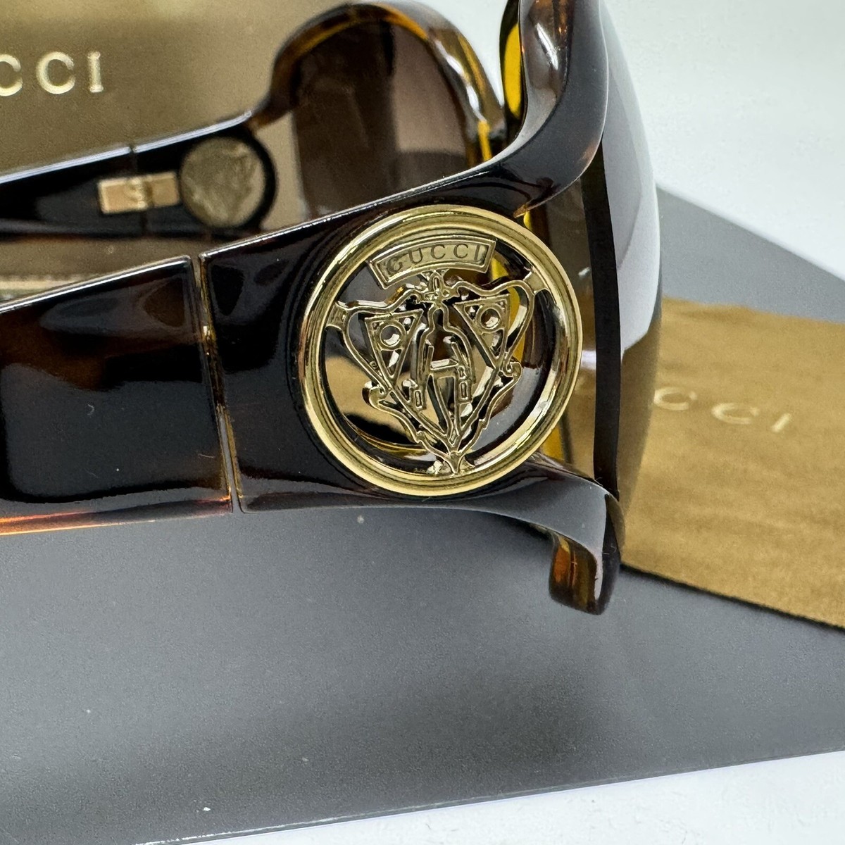 GUCCI Sunglasses Butterfly Tortoise shell GG 3061/S Italy 1934