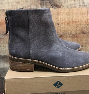 sperry suede boots
