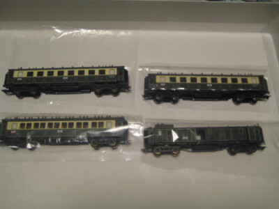 Marklin H0 DRG Set of Express Passenger Cars & Baggage Car w/spoked wheels