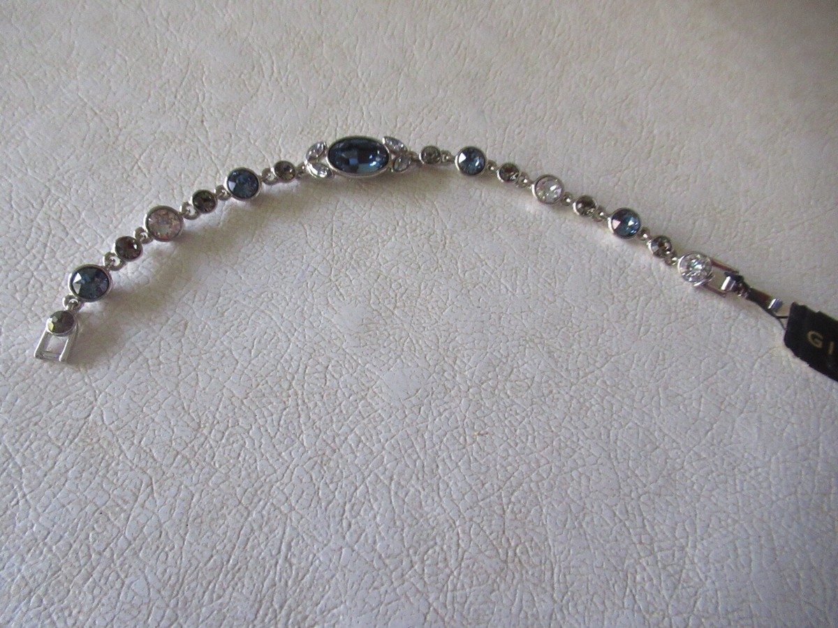 NWT Givenchy Blue Signed Flex Bracelet/Hook in Clasp/ Blue/Clear