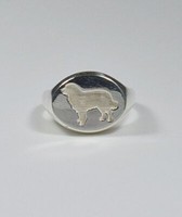 Silberner Chevalier-Ring Mit Der Silhouette Eines Hundes Der Rasse Golden Im Fl