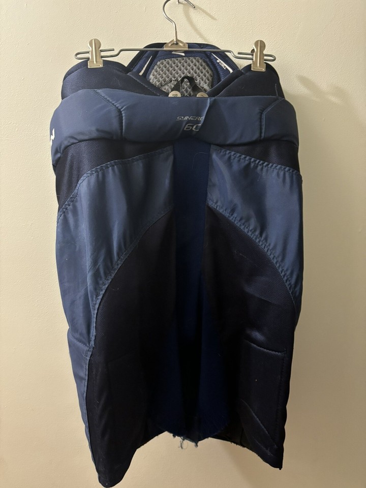 Easton SynerG 6C Ice Hockey Padded Shorts Junior Medium Used eBay