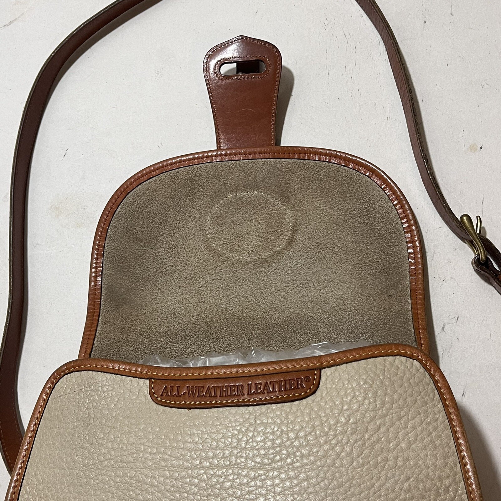 Vintage Dooney & Bourke Purse R25 Medium Essex Bone British Tan Leather thumbnail 17