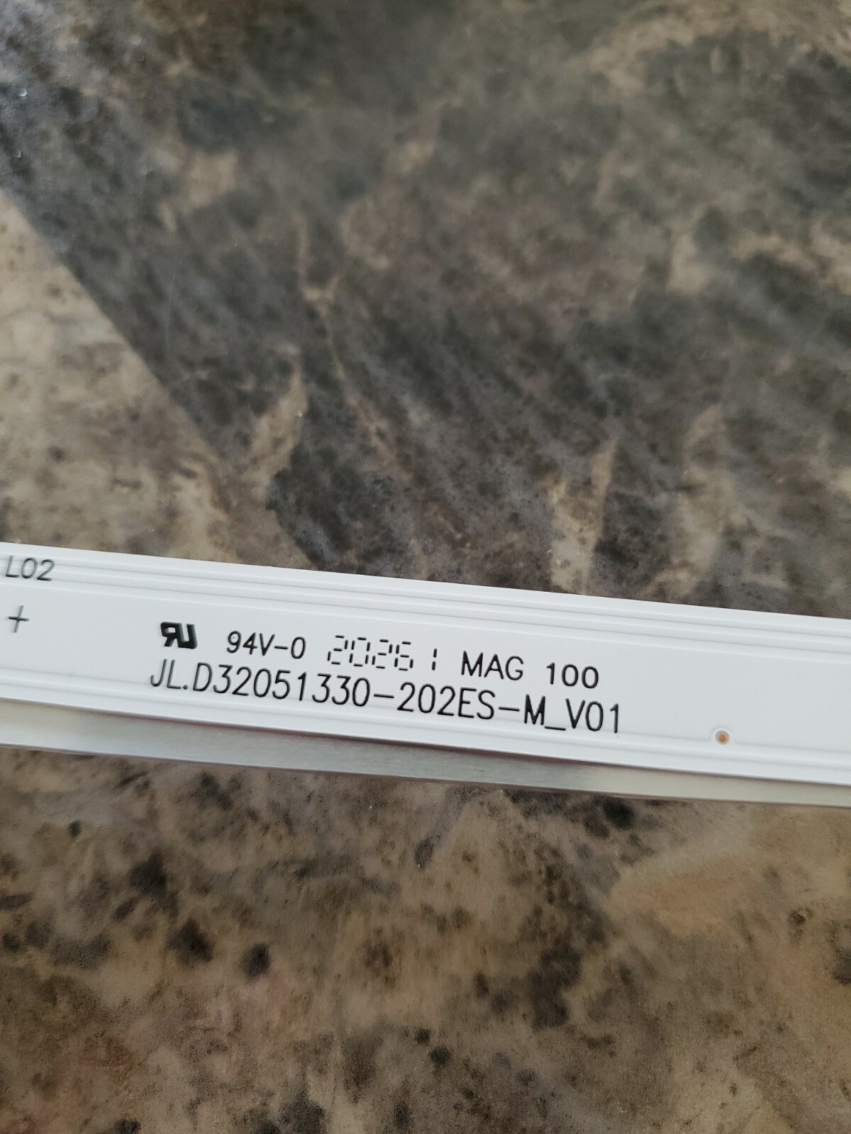 Vizio D32HG9 LED Light Strip Set 2. JL.D32051330202ESM_V01 Fast