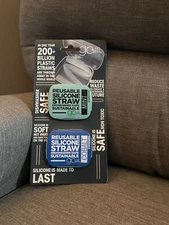 Gosili 2 Pack Reusable Silicone Straw, Cobalt & Mint, Travel Size in Compact Tin