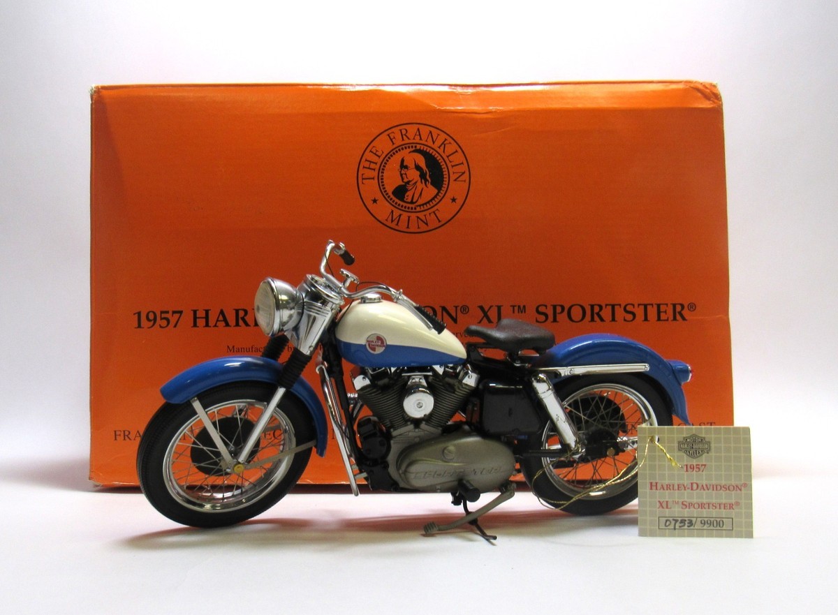 フランクリンミント製 1957年式 HD XL スポーツスター 1/10 フランクリンミント HD 1957年式 HDXL スポーツスター 1/10 希少