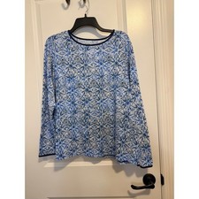 Lands End Rash Guard Women 1X 16W-18W Blue Medallion Long Sleeve Swim Top UPF50