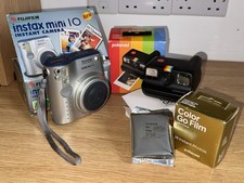 Bundle Offer: Instax Mini 10 + Polaroid Go gen 2 Instant Camera Black WORKING