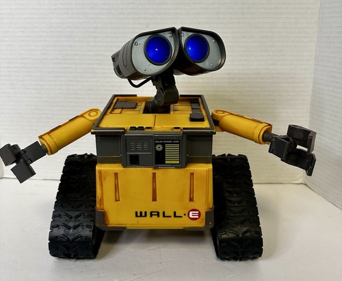 WALL-E Remote Control Robot NO REMOTE (Thinkway Toys) Disney Pixar - Picture 2 of 7