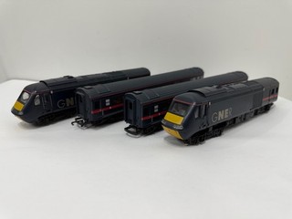 Hornby OO Gauge GNER HST Power & Dummy Car x2 coaches running