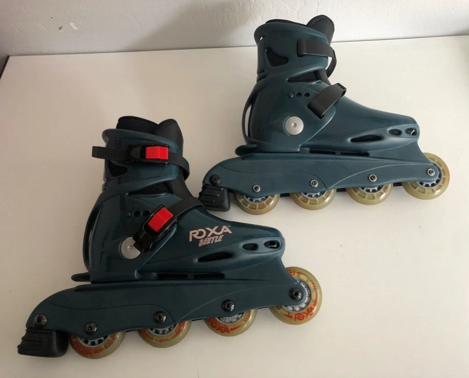 Roxa Beetle Inline Skates Adjustable Size 31-35 Junior (Purchase Price £74.99p) - Image 3 of 4